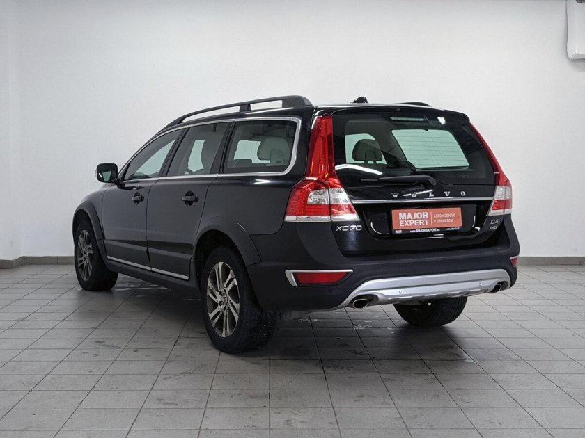 Volvo xc70 2.4 d5 AWD