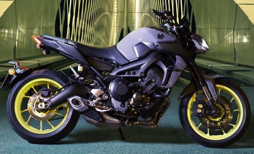 Yamaha MT-09 мотоцикл