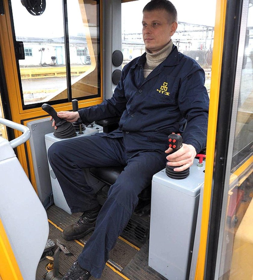 Бульдозер ЧТЗ б11