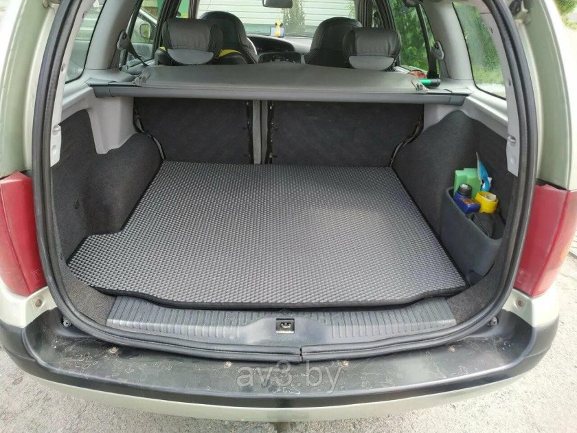 Рено Меган 3 универсал багажник