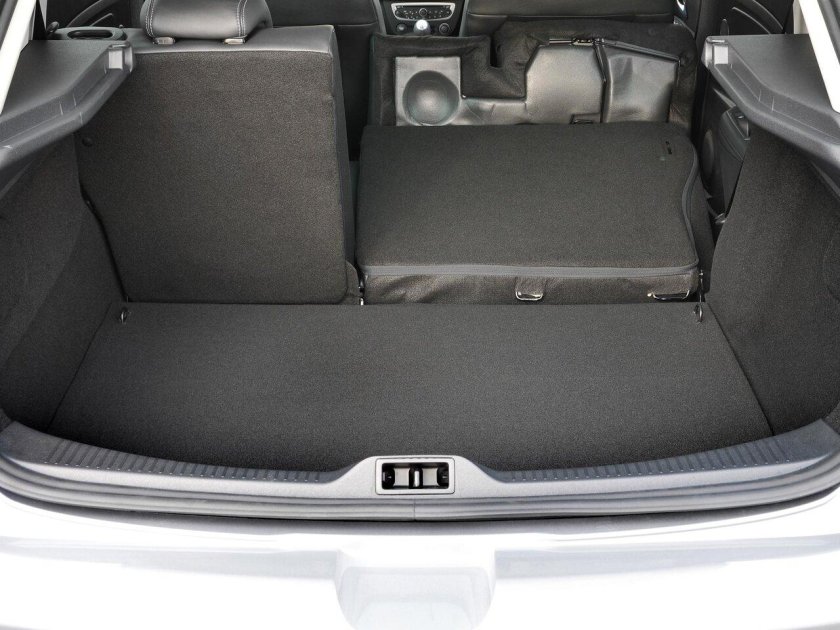 Рено Меган 3 багажник