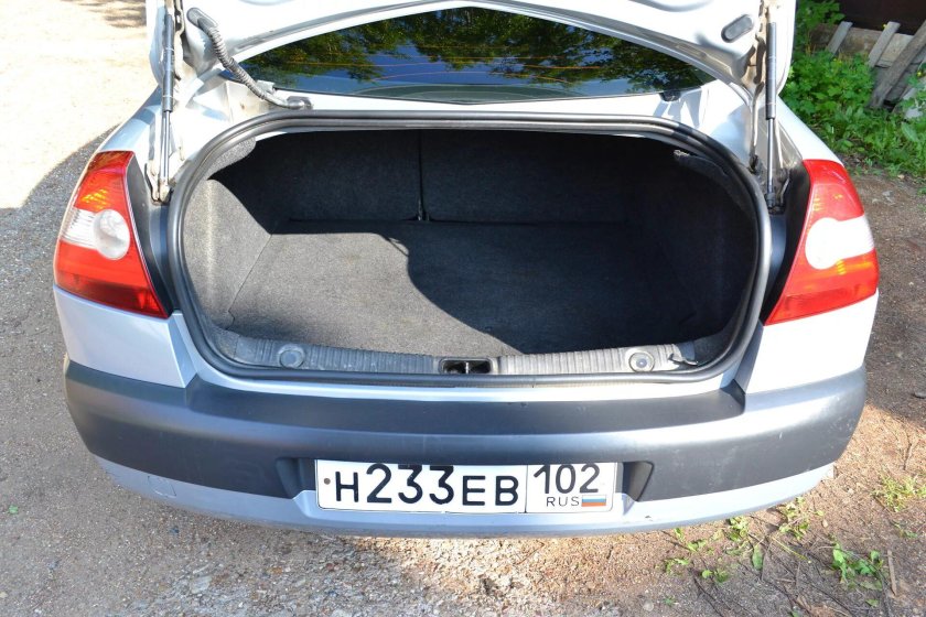 Рено Меган 2 багажник