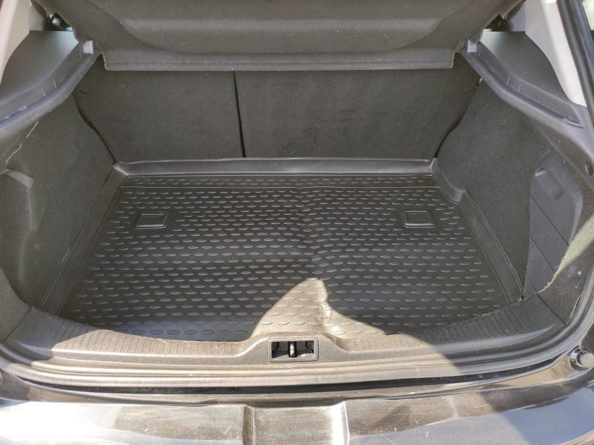 Рено Меган 3 универсал багажник