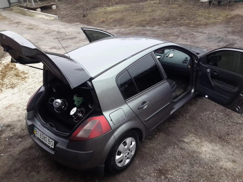 Меган 2 хэтчбек багажник