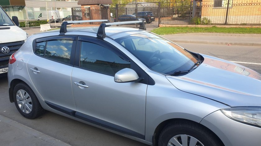 Багажник на рено меган