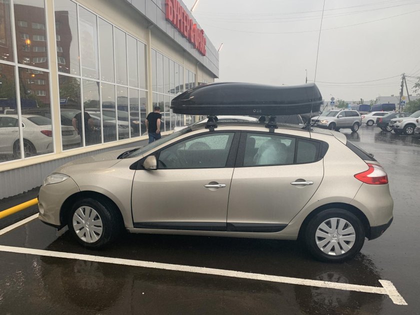 Рено Меган 3 универсал багажник