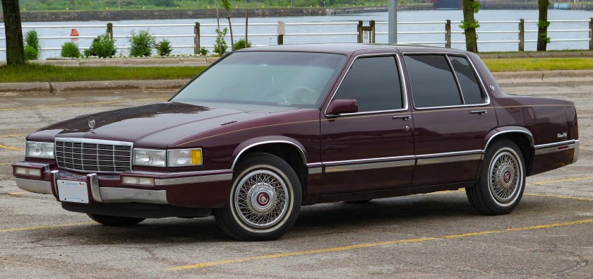 Cadillac fleetwood 1989