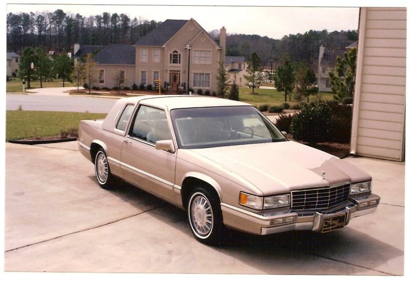 Кадиллак Deville 1993