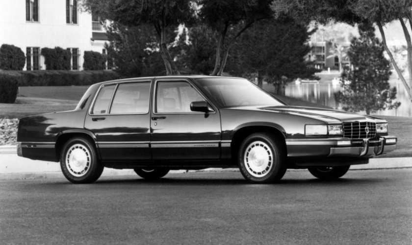 Кадиллак Deville 1988