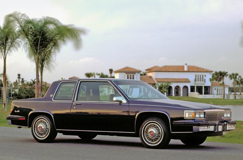 Кадиллак купе Девиль 1985