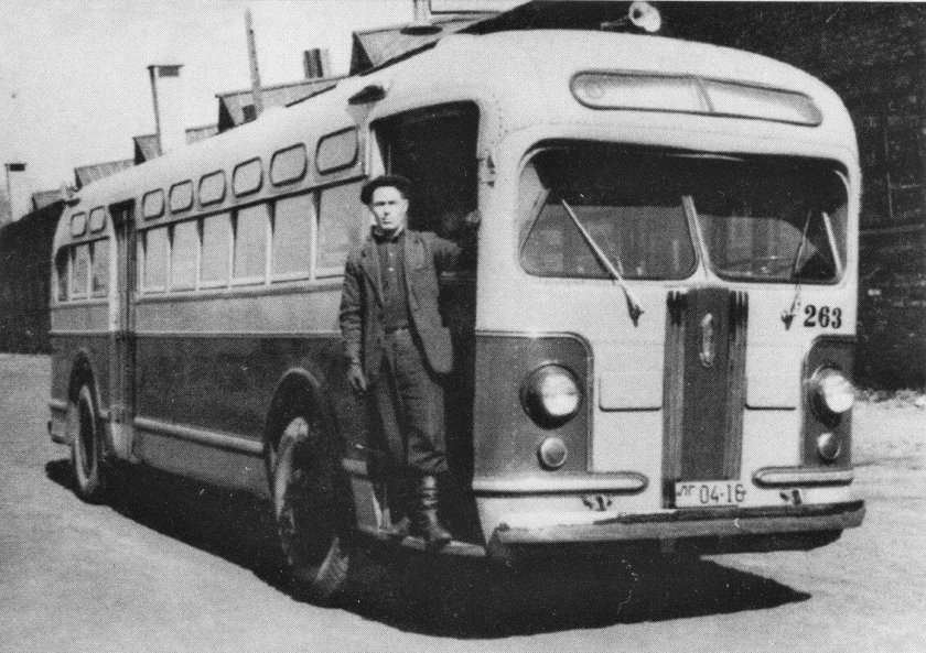 Автобус ЗИЛ 154