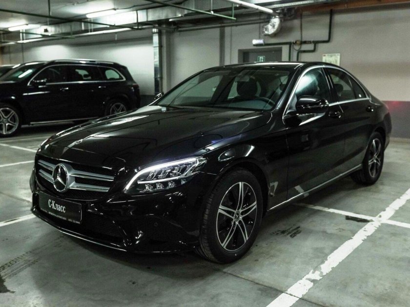 Мерседес с 180 новый черный