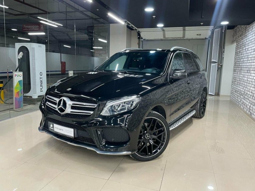 Мерседес ГЛС 500