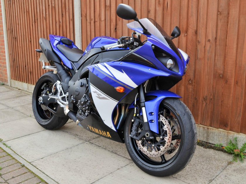 Yamaha r1 2009