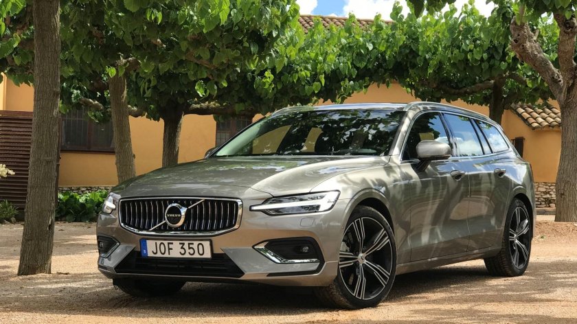 Volvo v60 2020