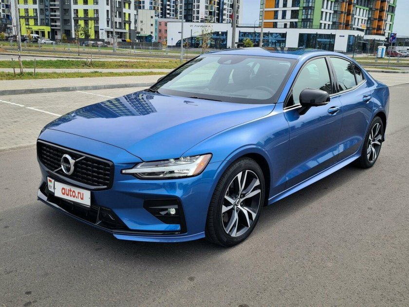 Вольво 2020 года