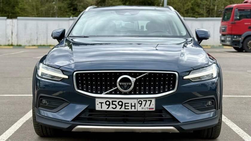 Volvo v 60 cross country