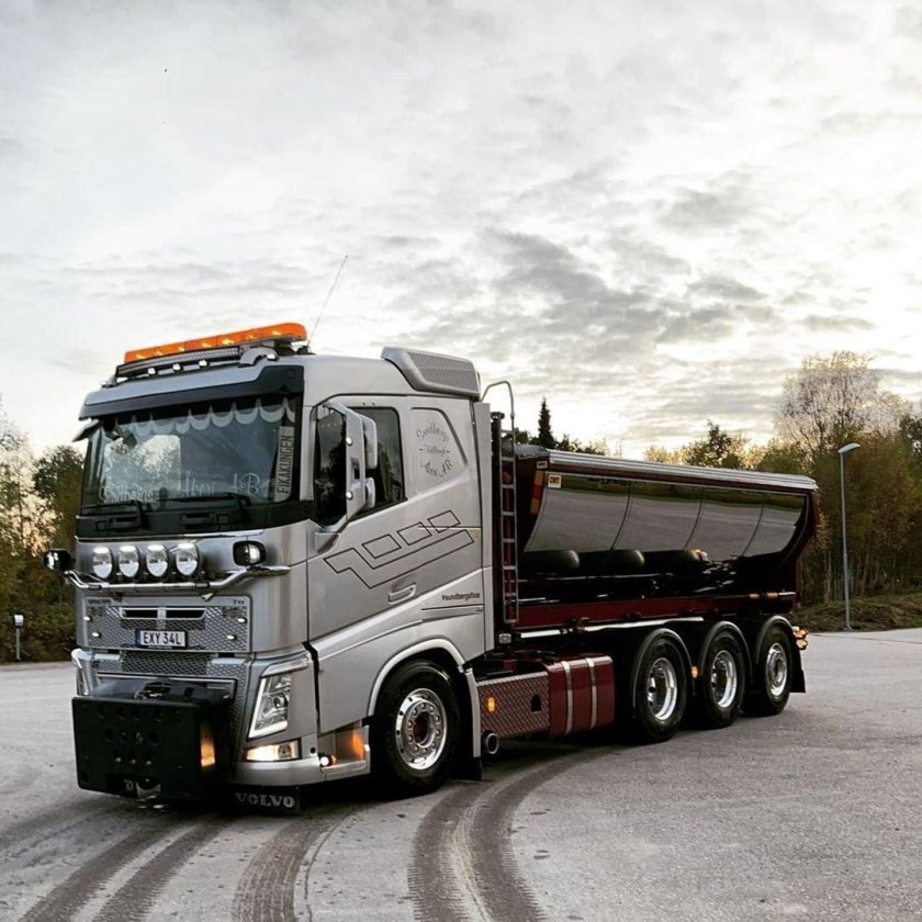 Седельный тягач вольво