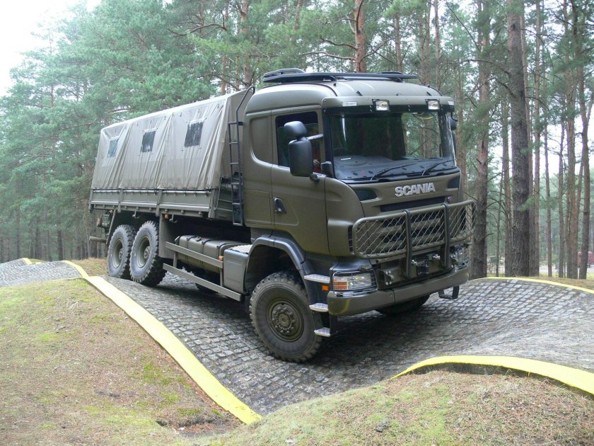 Scania грузовик 6x6