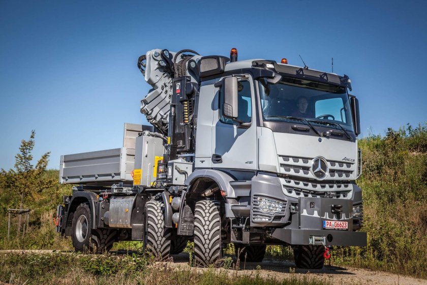 Mercedes-Benz Arocs