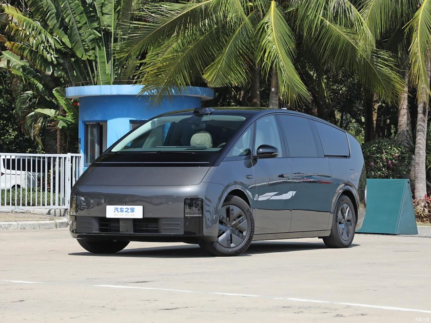 Lixiang минивэн