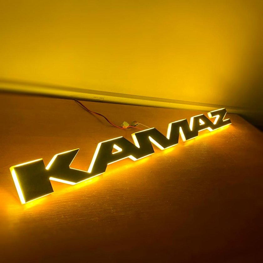 Эмблема КАМАЗ С подсветкой