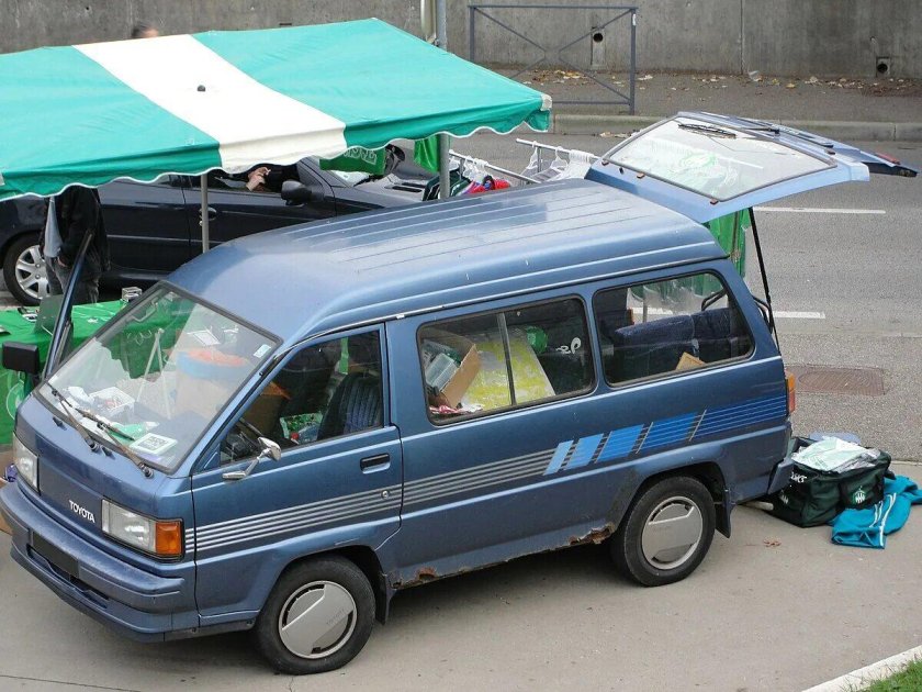 Toyota Lite Ace m30