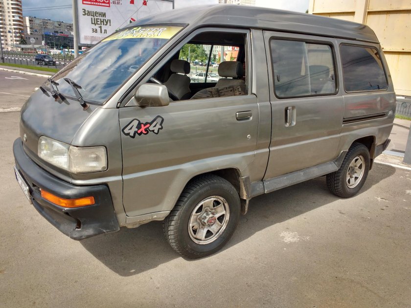 Toyota Lite Ace 1990