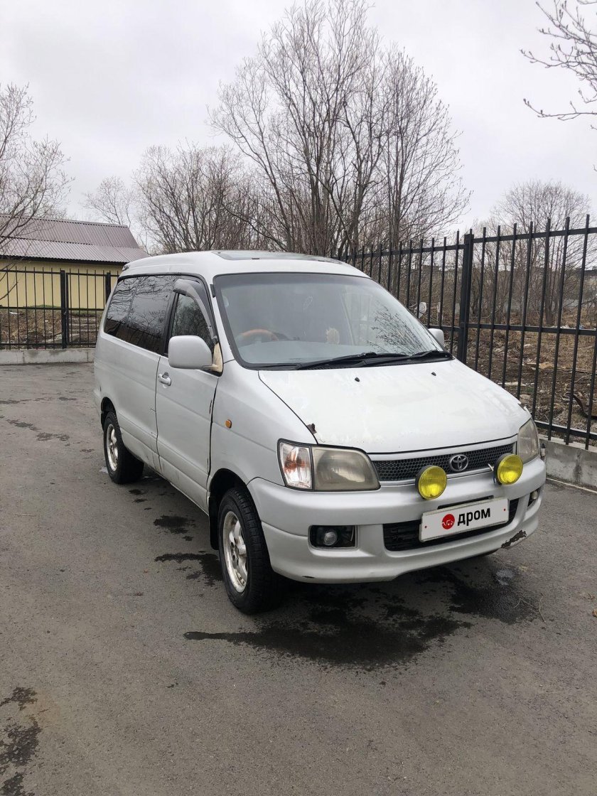 Toyota Lite Ace Noah 1997