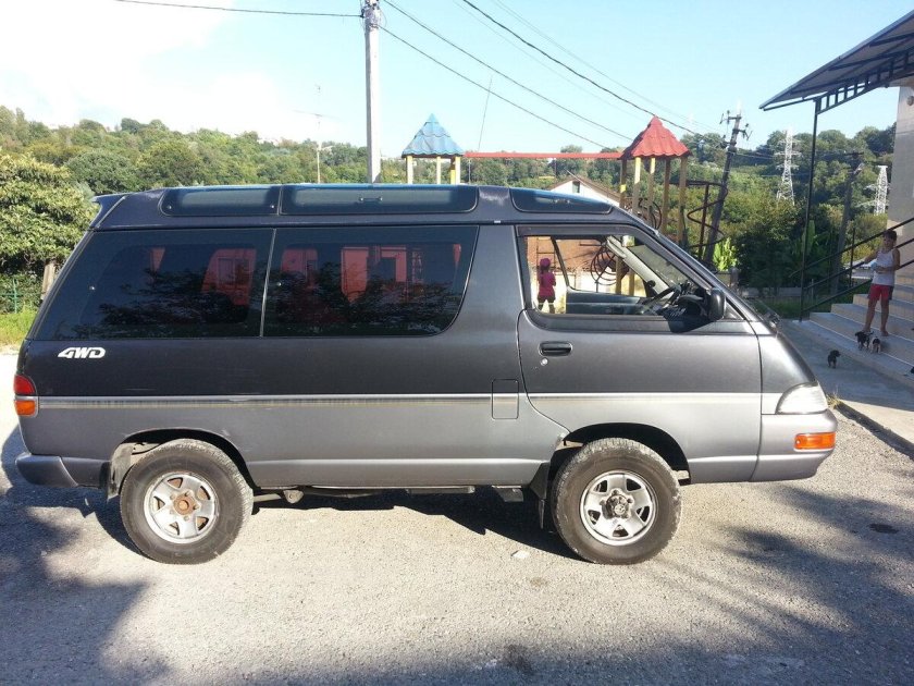 Тойота Lite Ace 1993
