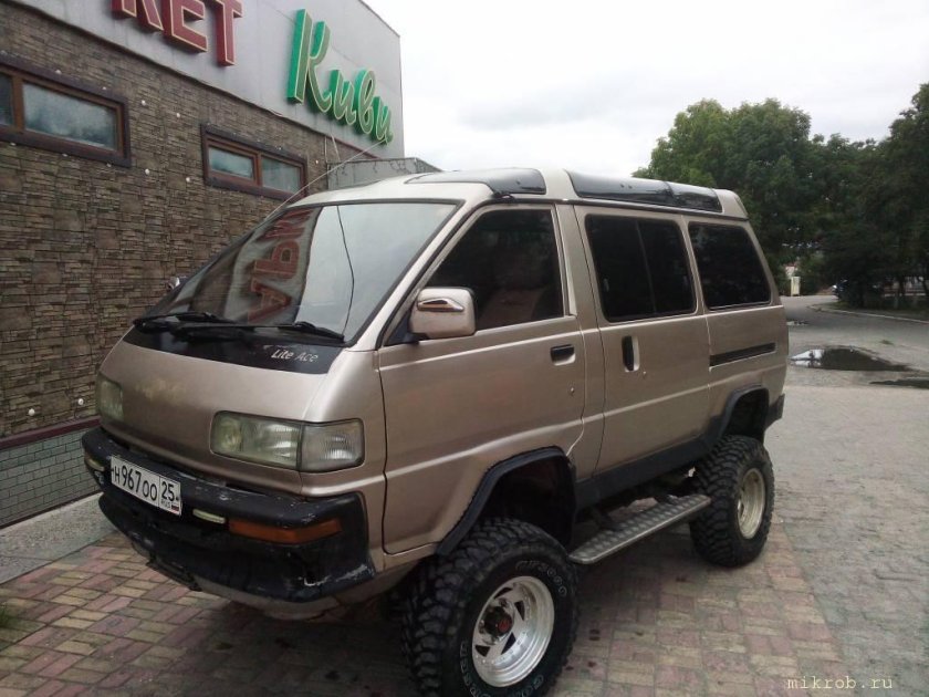 Toyota Lite Ace 1990