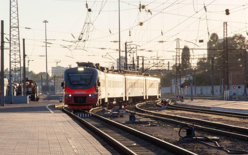 Электропоезд саратов волгоград