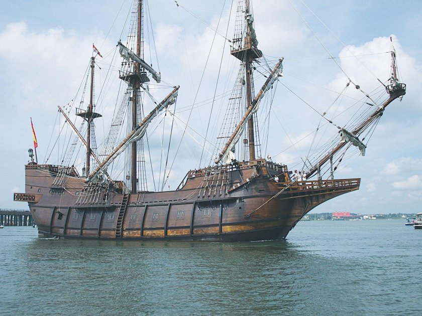 Каракка - Галеон.