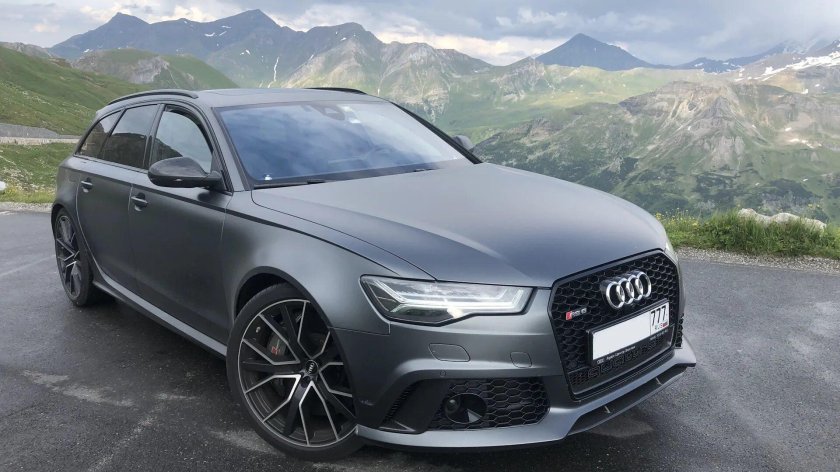 Audi rs6 grey