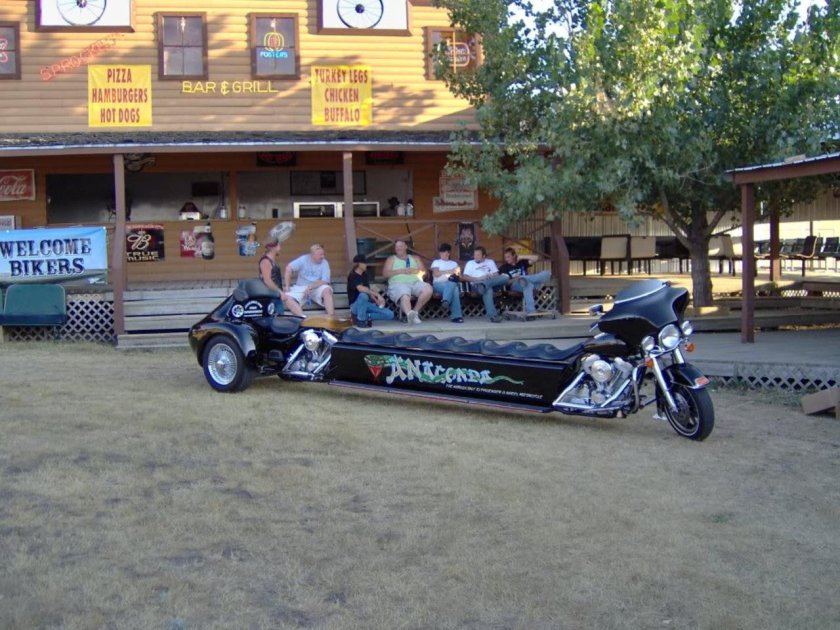 Длинный мотоцикл