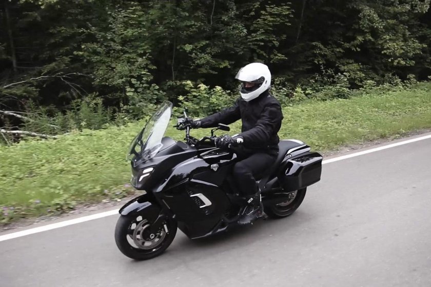 Электрический мотоцикл Аурус