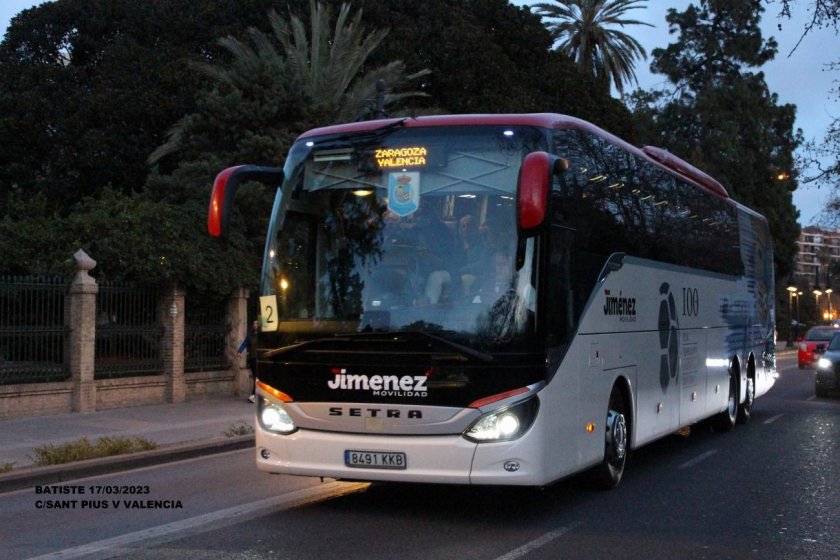 Автобус в Испании