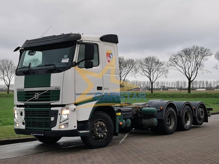 Вольво тягач