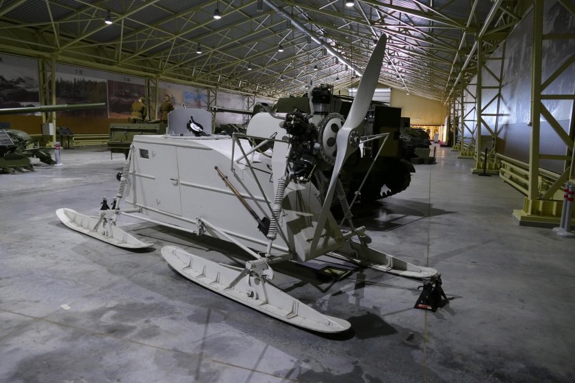 Аэросани-амфибия а-3