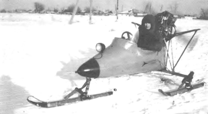 Боевые аэросани рф-8 (газ-98).