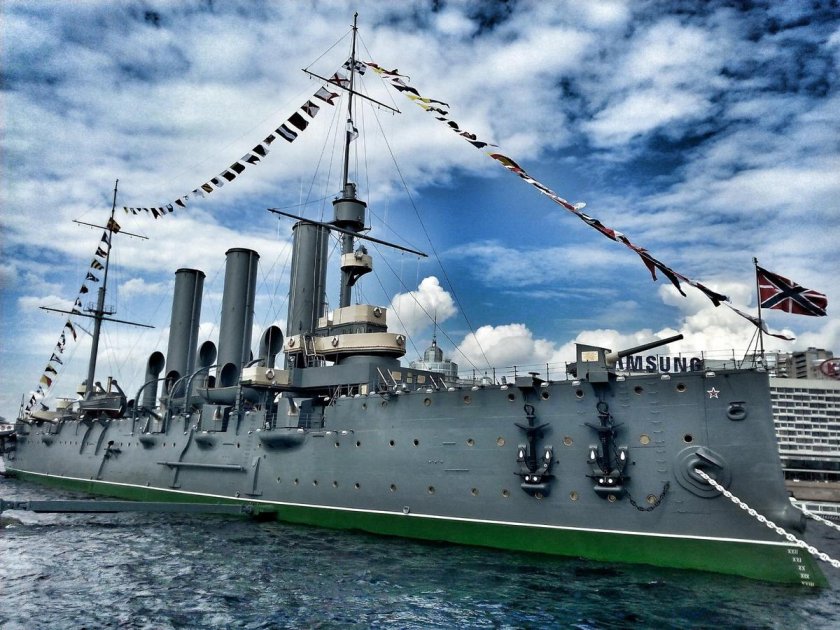 Крейсер Аврора в Санкт-Петербурге