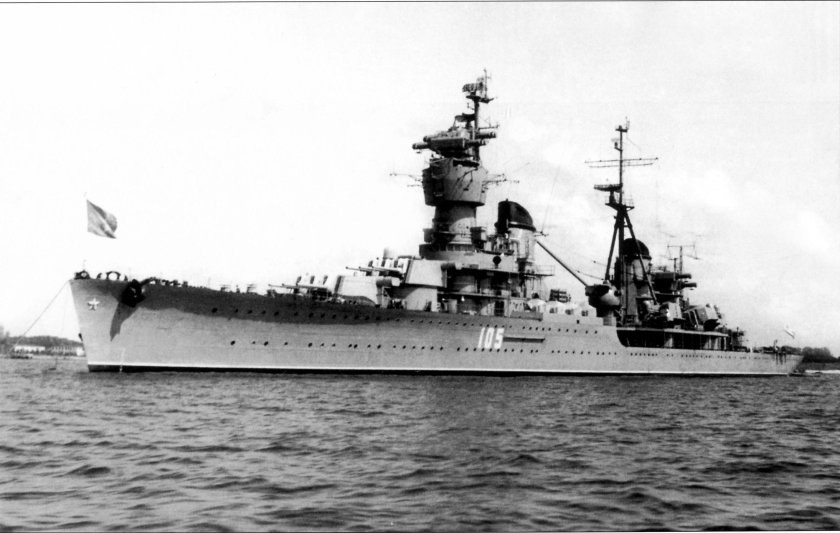 Крейсер комсомолец Балтийский флот