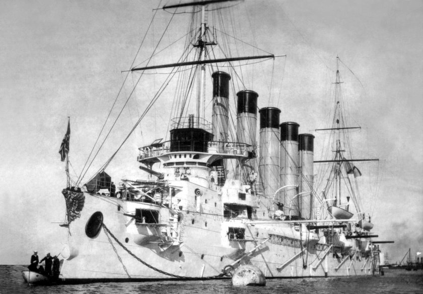 Аскольд бронепалубный крейсер