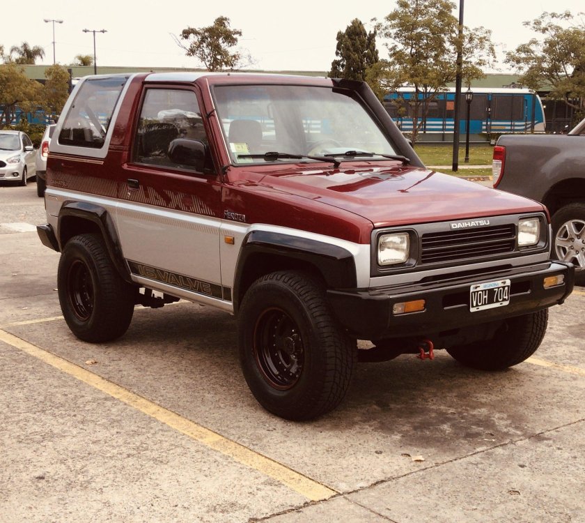 Daihatsu Feroza, 1992