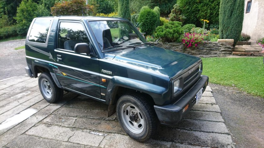 Daihatsu Rocky Feroza