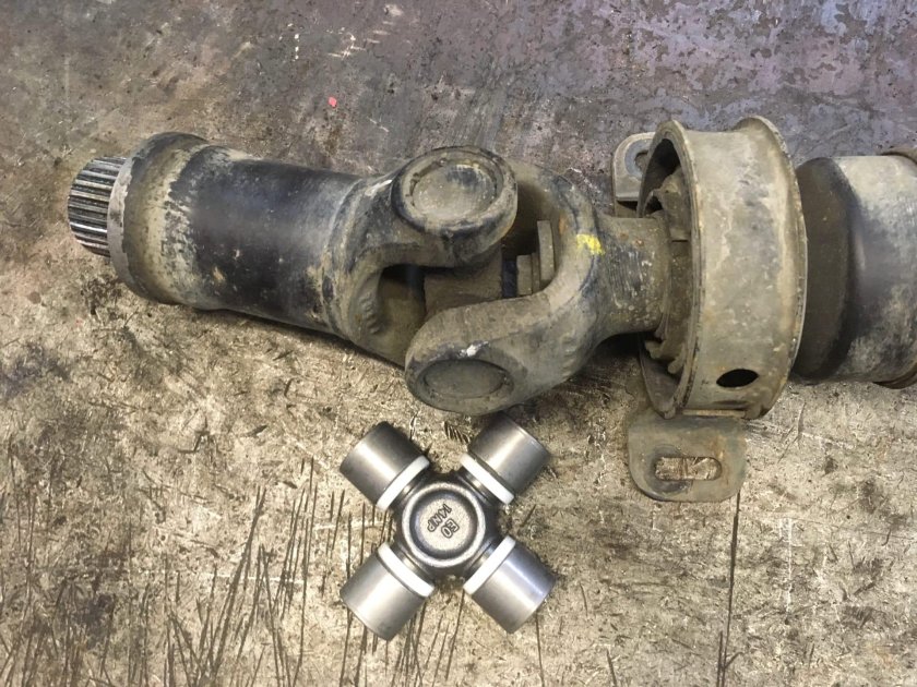 Кардан Форд Транзит 2.5 дизель