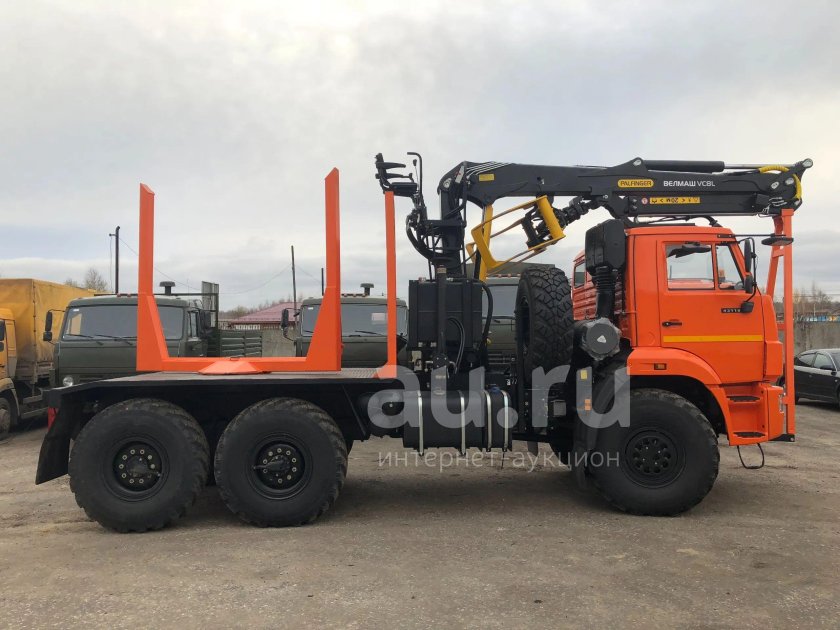 КАМАЗ 43118 лесовоз