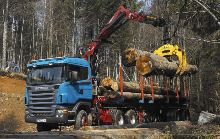 Сортиментовоз Scania 6x6