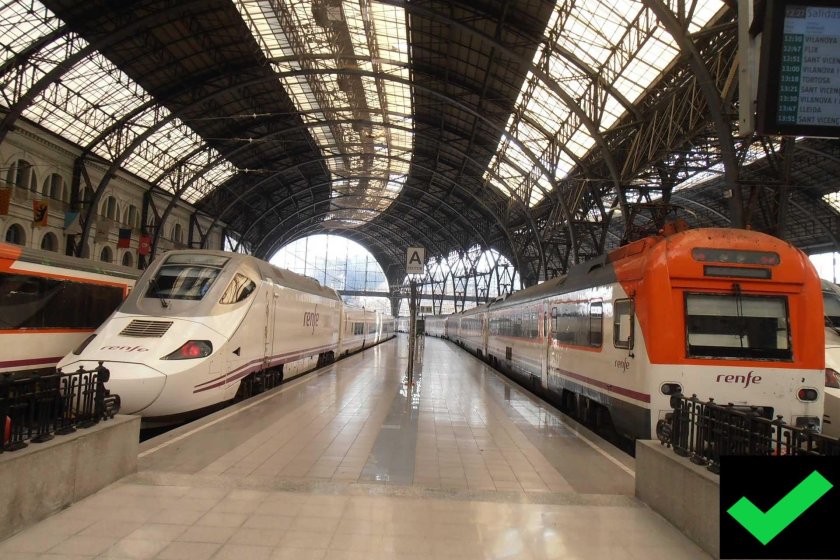 Железнодорожный вокзал Барселоны
