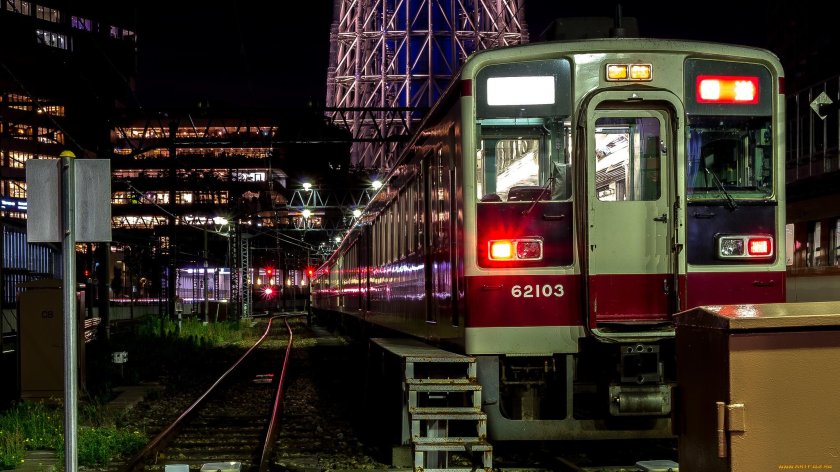 Поезд станция